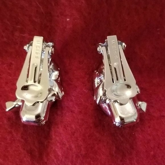 Vintage Rhinestone  Pair of Earrings -SIGNED WEISS - Picture 2 of 3